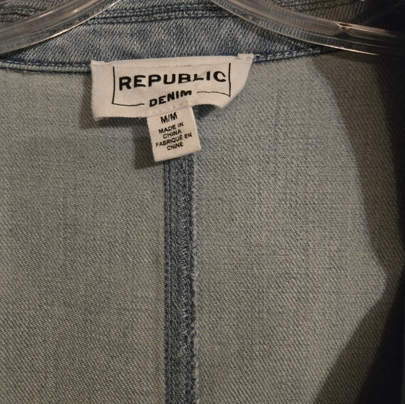 Women's Denim Blazer Jacket - Picture 2 of 3